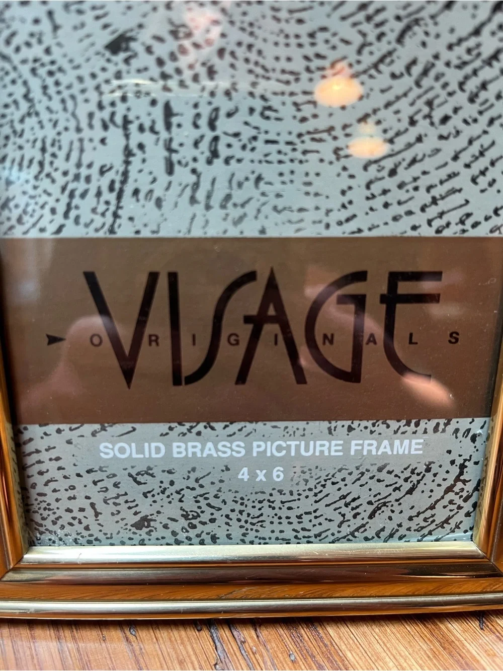 Vintage Visage Originals Brass Photo Frame in Polished Gold Tone